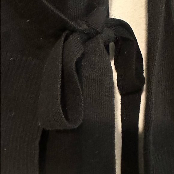 NWT Vintage H&M - Wrap Sweater - Picture 4 of 7